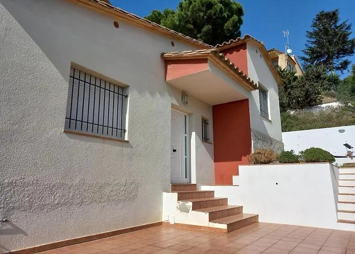 Acacia Villa